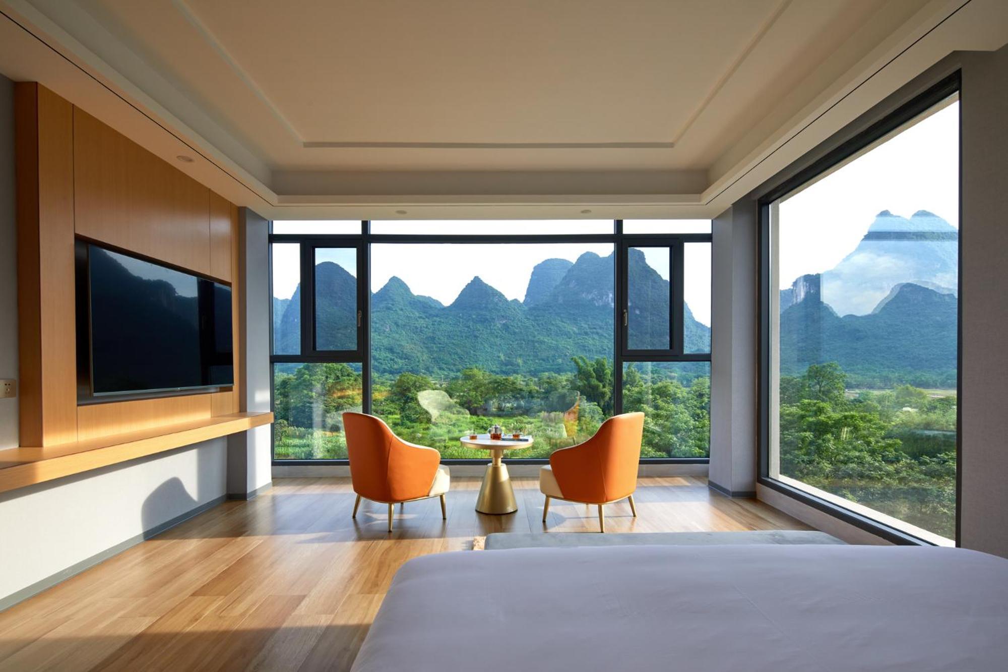 Yangshuo Fortune Lake Inn- One Way Free Pick Up From Airport Or Ts Over 3 Nights Экстерьер фото