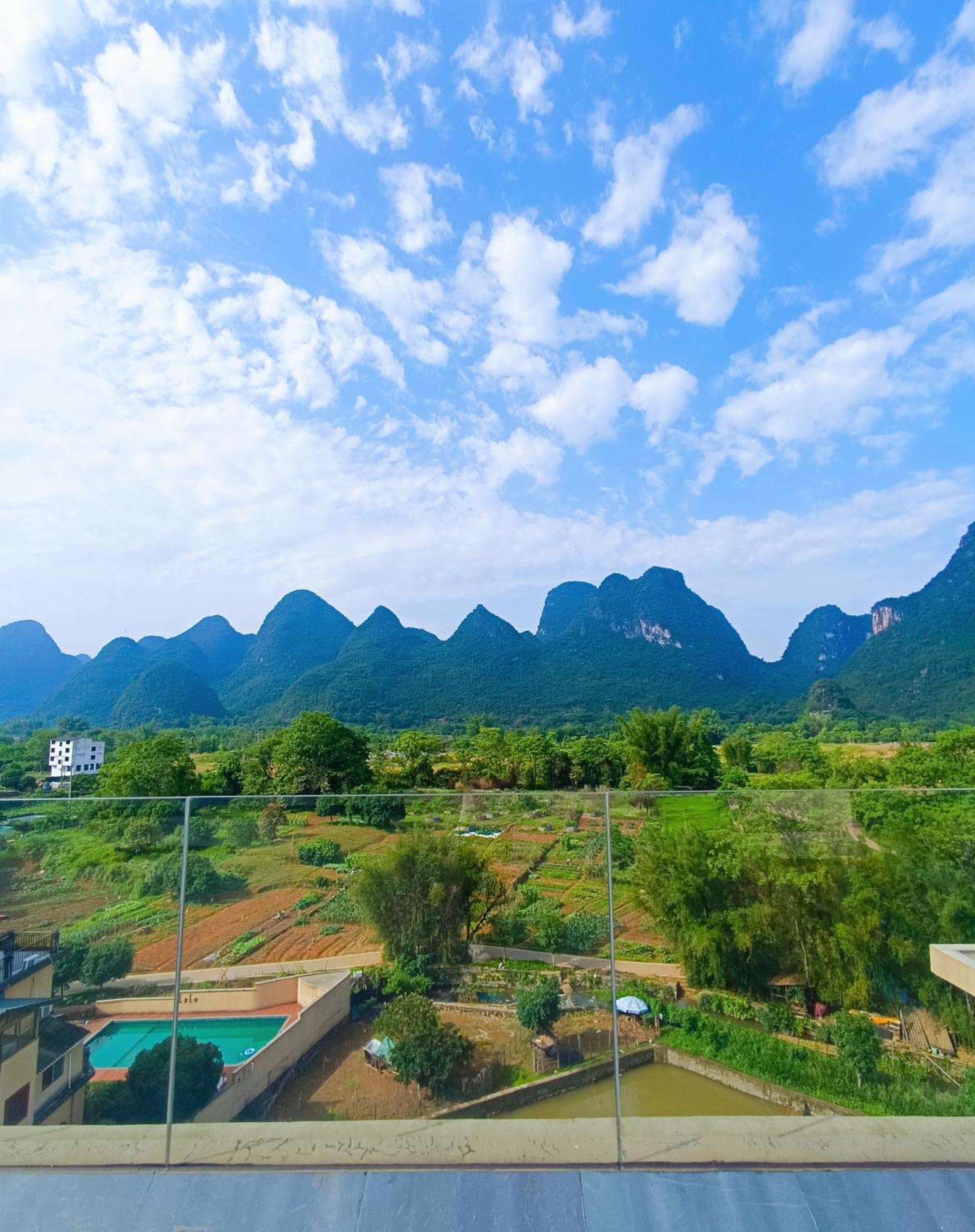 Yangshuo Fortune Lake Inn- One Way Free Pick Up From Airport Or Ts Over 3 Nights Экстерьер фото